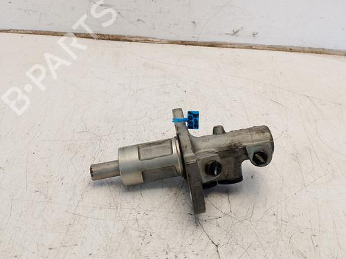 Used Brake master cylinder Brake master cylinder 38074996 38074996