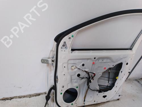 Right front door TOYOTA YARIS (_P13_)  | BP23648662C3 