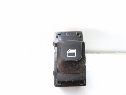 Used Right rear window switch Right rear window switch 15837069 15837069