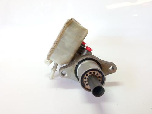 Brake master cylinder FORD FOCUS II Convertible 2.0 TDCi | BP11417020M77