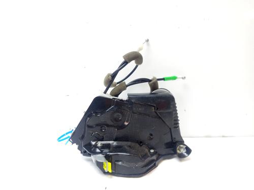 Used Front left lock Front left lock TOYOTA YARIS (_P13_) [2010-2020] 33120927 33120927
