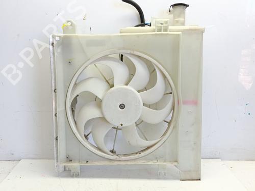 Used Radiator fan Radiator fan TOYOTA AYGO X (_B7_) 1.0 VVT-i (KGB70) (72 hp) 34006493 34006493