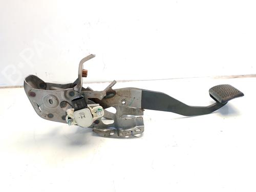 Used Break pedal Break pedal 25019067 25019067