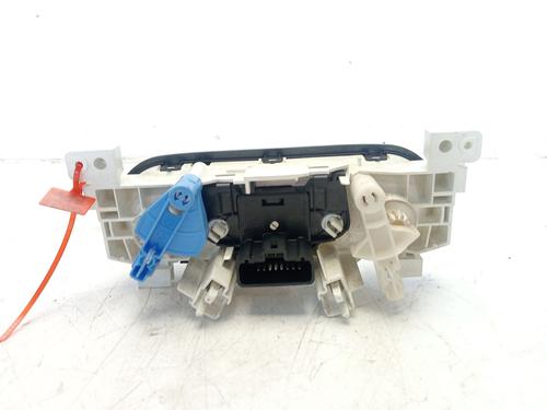 Climate control RENAULT TRAFIC III Van (FG_) 1.6 dCi 115 (FGMD) | BP30657467I5