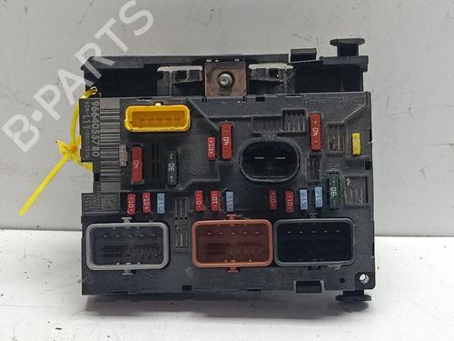Used Fuse box Fuse box PEUGEOT 207 (WA_, WC_) 1.6 HDi (90 hp) 33795977 33795977