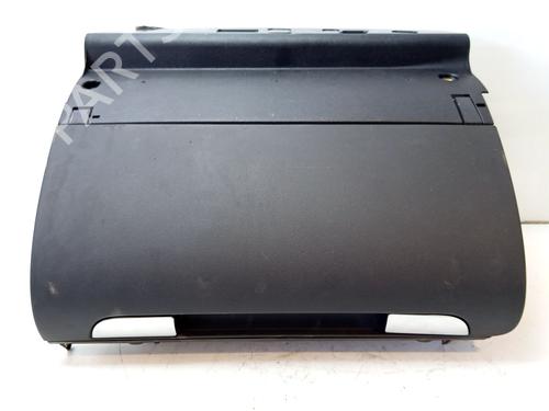 Used Glove box AUDI A3 Sportback (8PA) 2.0 TDI 16V (140 hp) 30528143