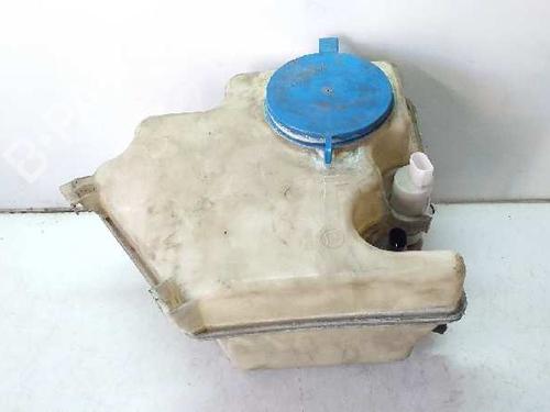Used Windscreen washer tank Windscreen washer tank 7959295 7959295