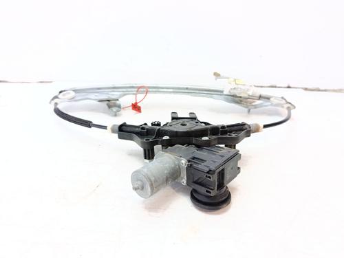 Used Front left window mechanism Front left window mechanism TOYOTA C-HR (_X1_) 1.8 Hybrid (ZYX10_, ZYX11_) (98 hp) 34704653 34704653