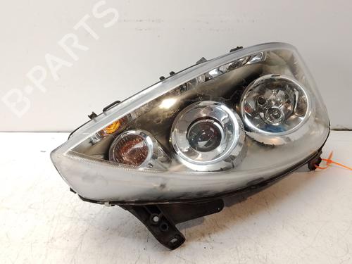 Used Right headlight OPEL CORSA C (X01) 1.2 Twinport (F08, F68) (80 hp) 31132274