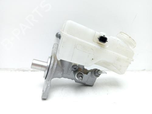 Used Brake master cylinder Brake master cylinder 17132495 17132495