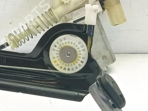 Front right window mechanism BMW 1 (E81) 118 d | BP36363251C23 - Image 4