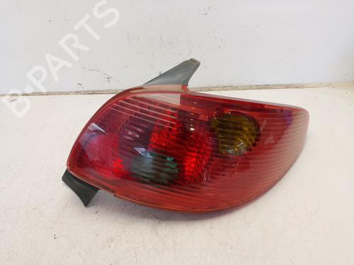 Used Right taillight Right taillight PEUGEOT 206 Hatchback (2A/C) 1.4 HDi eco 70 (68 hp) 36393292 36393292