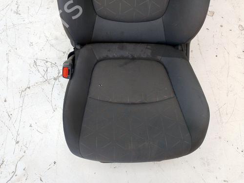 Left front seat TOYOTA RAV 4 V (_A5_, _H5_) 2.5 Hybrid (AXAH52) | BP38069693C15 - Image 4
