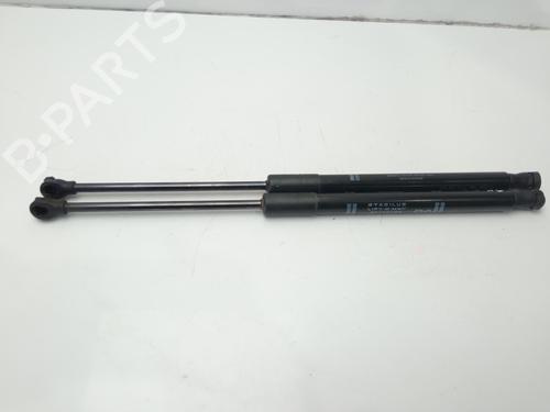 Tailgate lift support TOYOTA YARIS (_P13_)  | BP15764322C138 