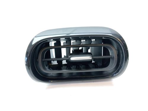 Luftventilen TOYOTA YARIS (_P13_) [2010-2020]  17201258