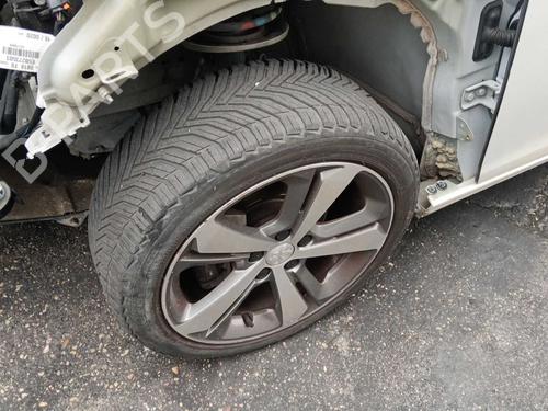 Used Left front shock absorber Left front shock absorber PEUGEOT 308 II (LB_, LP_, LW_, LH_, L3_) 1.2 THP 130 (131 hp) 40083752 40083752