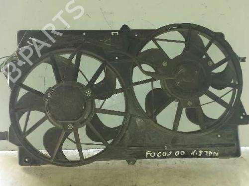 Used Radiator fan Radiator fan 7957303 7957303