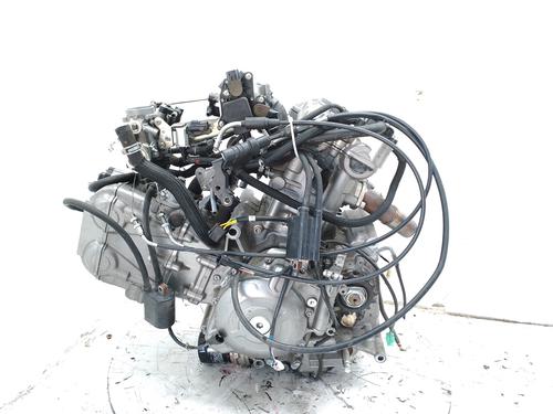 Motor SUZUKI MOTORCYCLES V-STROM V-Strom 650 XT (71 hp) 24702955