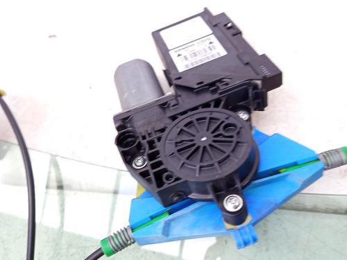 Right front window motor AUDI A4 B7 (8EC) 2.0 TDI | BP26644079E20 - Image 3
