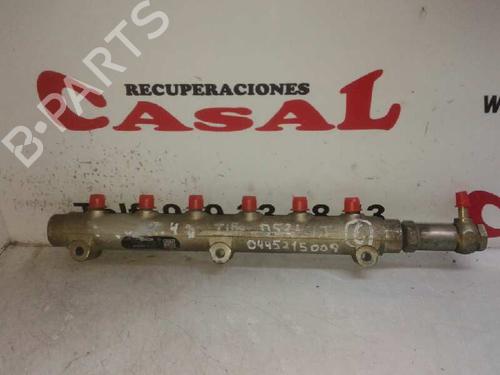 Used Injection rail Injection rail 7951440 7951440