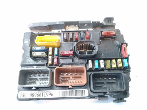 Used Fuse box Fuse box 22199454 22199454