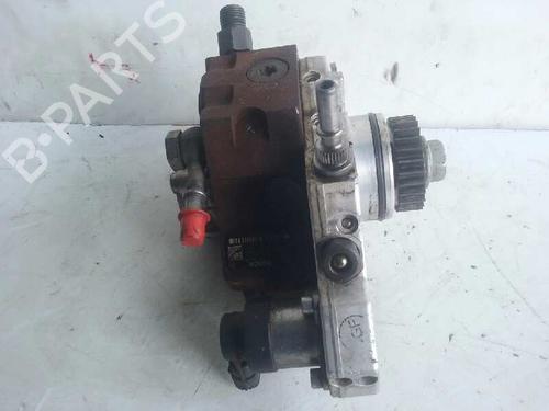 Used Injection pump Injection pump 7957576 7957576