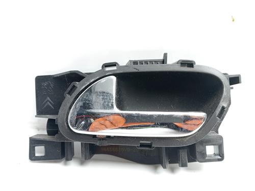 Used Front left interior door handle Front left interior door handle 16714686 16714686