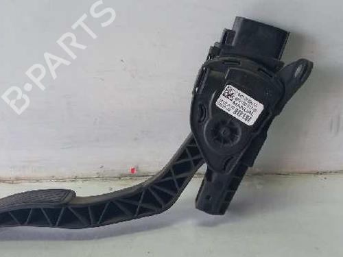Used Pedal Pedal 9817154 9817154