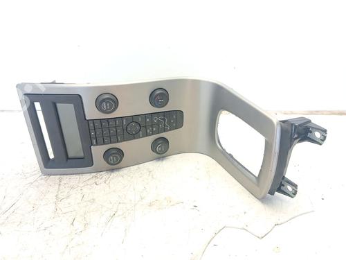 climate-control-volvo-v50-545-2003-2004-2005-2006-2007-2008-2009-2010-2011-2012-30657403 main image