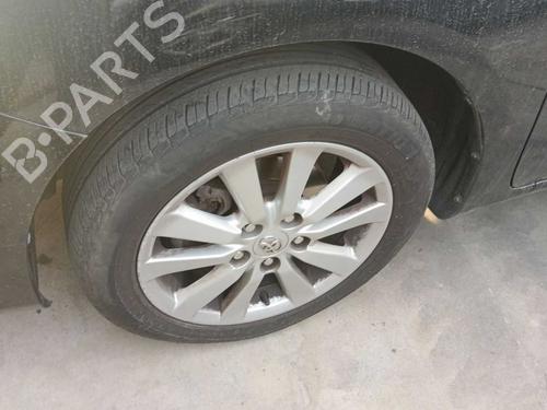 Drivaksel fortil venstre Drivaksel fortil venstre TOYOTA COROLLA Saloon (_E15_) 1.3 (NRE150) (101 hp) 39883922 39883922