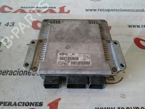 Used Engine control unit (ECU) Engine control unit (ECU) PEUGEOT 206 Hatchback (2A/C) [1998-2012] 7963579 7963579