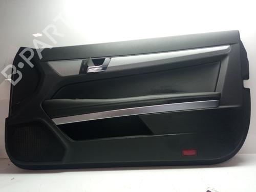 Guarnecido delantero derecho MERCEDES-BENZ E-CLASS Coupe (C207) E 350 CDI (207.322) (231 hp) 31130927