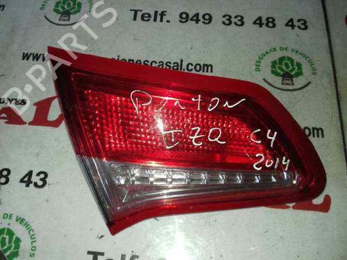 Used Rear center light Rear center light 10979927 10979927