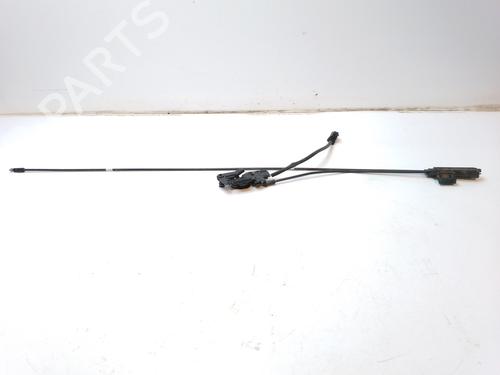 hood-lock-volvo-xc40-536-32244490-u9h1a-2017-21585429 main image