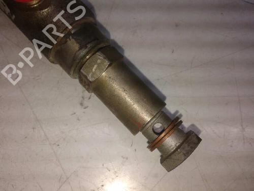 Injection rail IVECO DAILY III Van 35 C 12 V, 35 S 12 V (AGKA43A2, AGKB43A2, AGKB46A2,... | BP7951337M98 