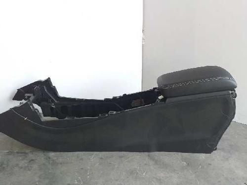 Used Armrest / Center console Armrest / Center console 7958414 7958414