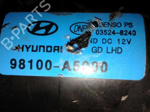 Used Front wiper motor HYUNDAI i30 (FD) [2007-2012]  7963176