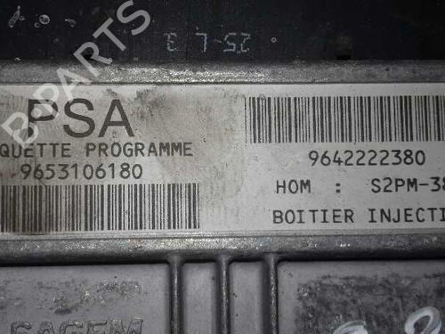 Used Engine control unit (ECU) Engine control unit (ECU) 7963858 7963858