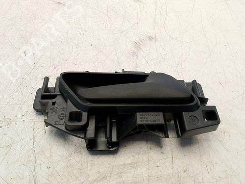 Used Front right interior door handle Front right interior door handle 36996773 36996773