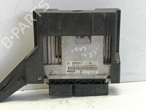 Used Engine control unit (ECU) Engine control unit (ECU) CHEVROLET CAPTIVA (C100, C140) 2.0 D 4WD (150 hp) 33833451 33833451