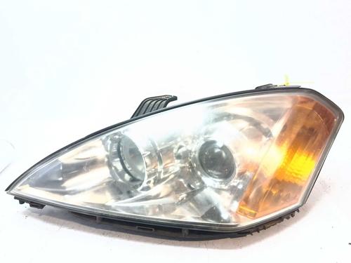 Used Left headlight Left headlight SSANGYONG KYRON 2.0 Xdi 4x4 (141 hp) 40611481 40611481