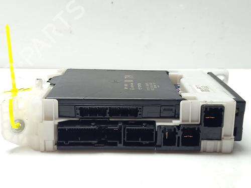 Fuse box TOYOTA YARIS (_P13_)  | BP30871196E1 