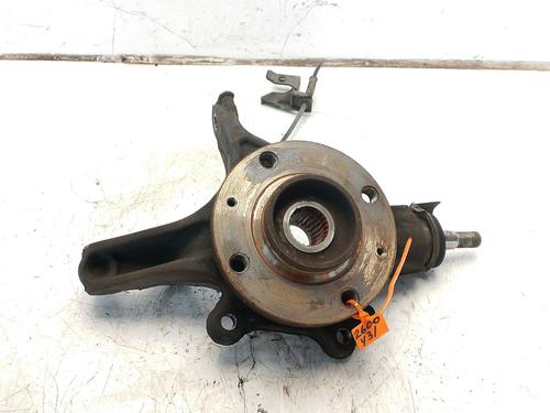 Used Right front steering knuckle Right front steering knuckle PEUGEOT 308 I (4A_, 4C_) 1.6 16V (120 hp) 39880982 39880982