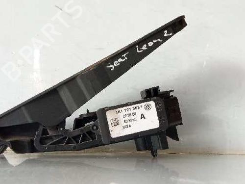 Used Pedal Pedal 9817156 9817156