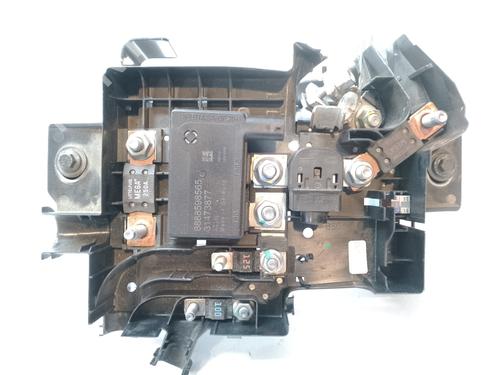 fuse-box-volvo-xc40-536-32200334-2017-21586005 main image