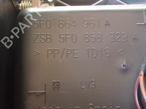 Armrest / Center console SEAT LEON ST (5F8) | BP11360772I20 - Image 9
