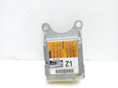 Used ECU airbags TOYOTA YARIS (_P13_) 1.5 Hybrid (NHP130_, NHP130) (101 hp) 16220645