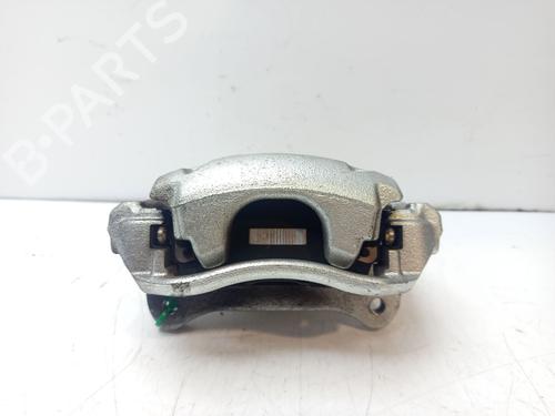 Used Left front brake caliper Left front brake caliper TOYOTA YARIS CROSS (MXP_) 1.5 Hybrid (MXPJ10) (116 hp) 33557352 33557352