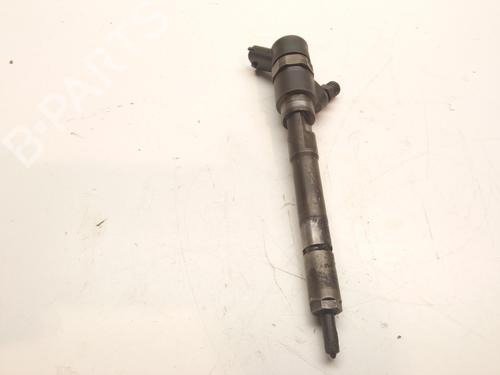 Used Injector KIA CARENS II MPV (FJ) 2.0 CRDi (113 hp) 9711747