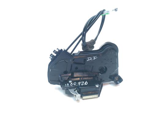 Used Front left lock TOYOTA HILUX VII Pickup (_N1_, _N2_, _N3_) 2.5 D-4D (KUN15, KUN35) (144 hp) 15423866